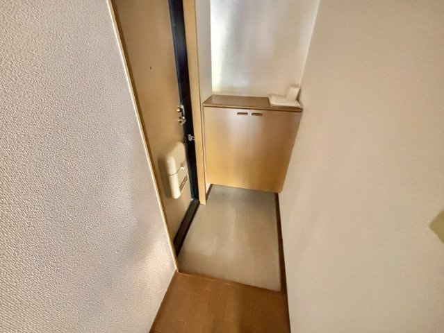 シャルムコートの玄関
