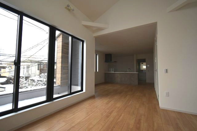 向山4丁目・新築戸建の居間・リビング