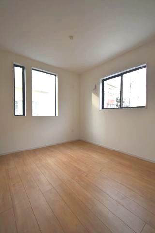 向山4丁目・新築戸建の洋室