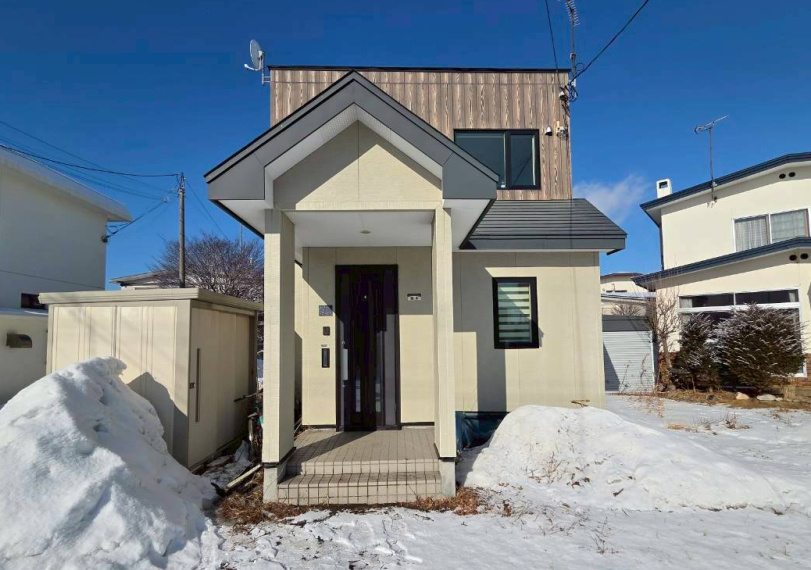 若草町　中古住宅の外観