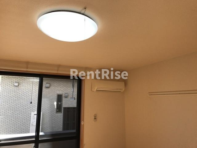 シェルルS|エアコンと照明