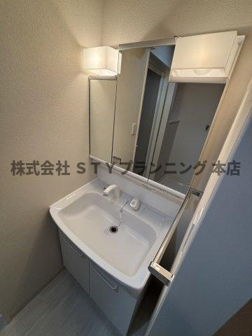 仲介手数料0円！ブライディア上社の洗面所