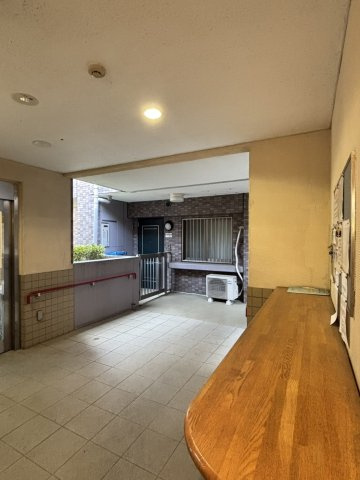 【ロビー】