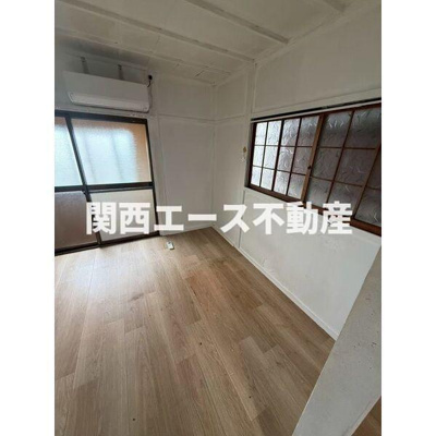 【居間・リビング】 | 南野２丁目貸家