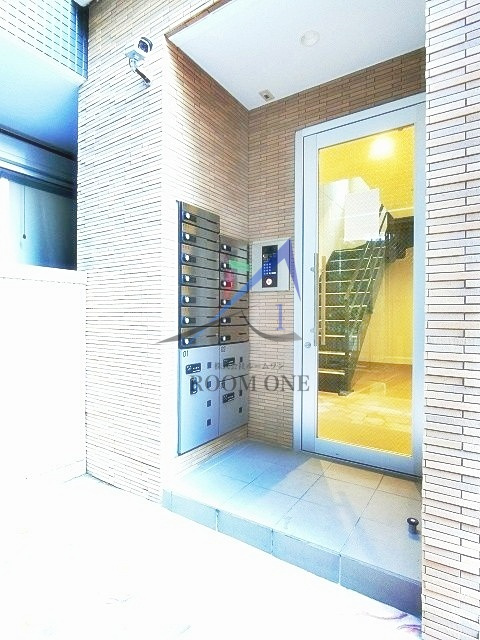 b’CASA Lazo Saiwaiのエントランス|エントランスです。