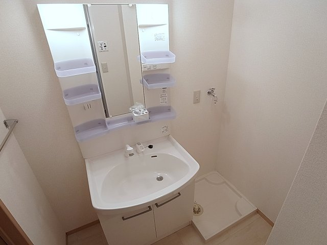 ソレアードの洗面所|シャンプードレッサーの独立洗面