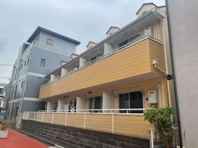 渋谷区本町5丁目のアパートの画像