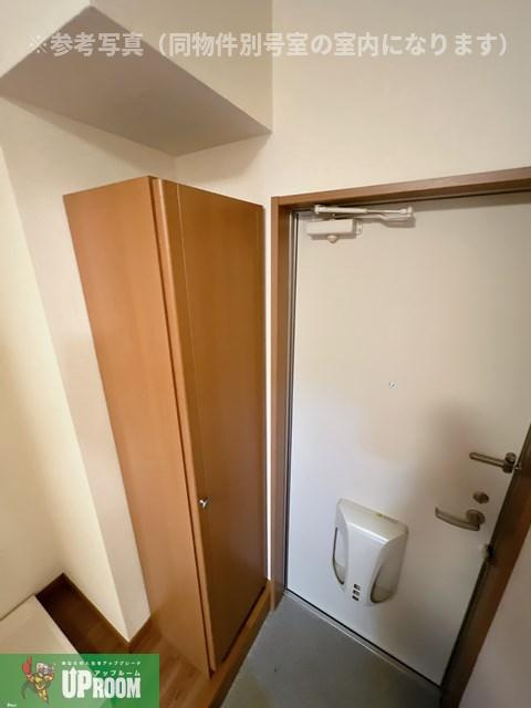 二の宮ハイツの玄関