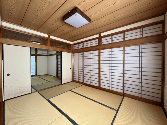 植柳元町戸建ての和室