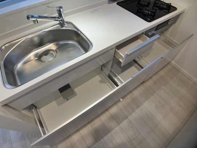 CLIVIA八幡のキッチン