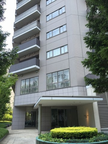 ルネッサンスタワー上野池之端のエントランス