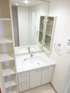 【洗面所】 | パテラ川口