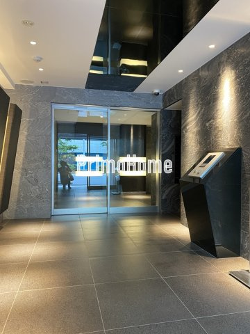 クレイシア秋葉原ラグゼスウィートのロビー