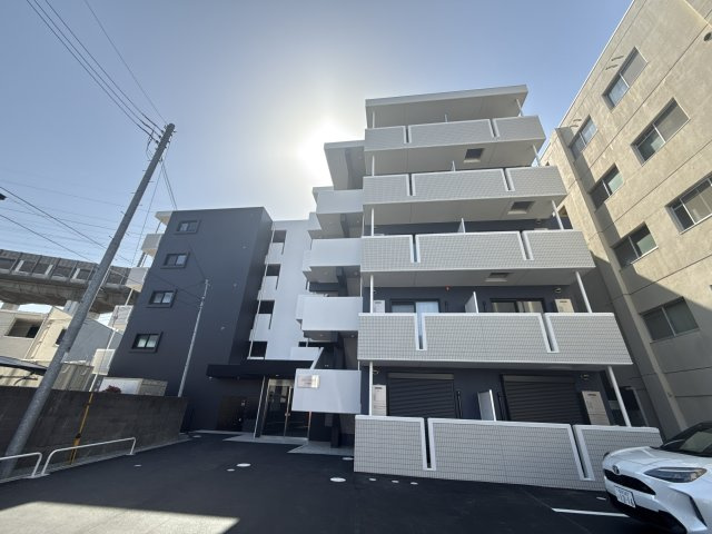 MISTRAL千代田町の外観