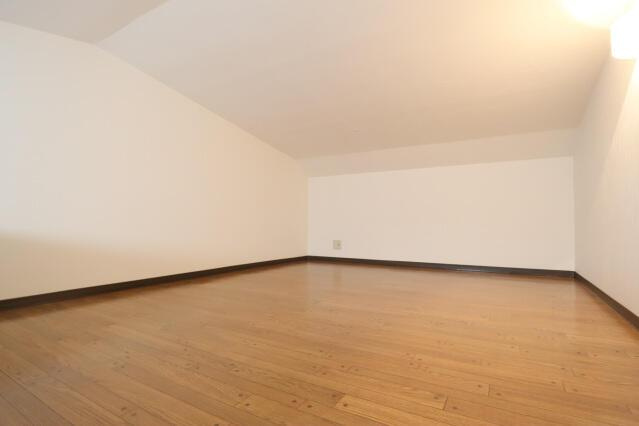 貳室邸マンションの居間・リビング| 