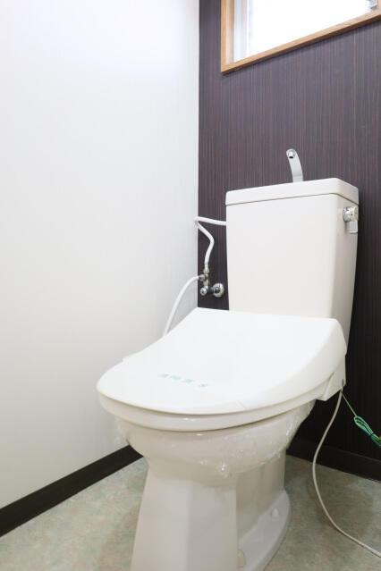 貳室邸マンションの洗面所| 