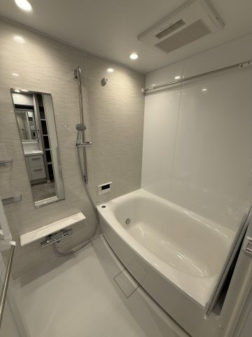ライオンズマンション北烏山の浴室|お風呂で日々の疲れを落としましょう