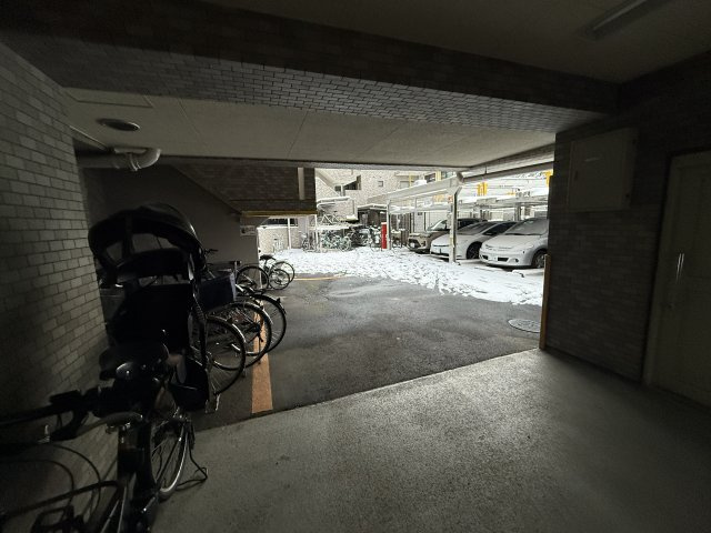 ライオンズマンション北烏山の駐車場|駐車場です