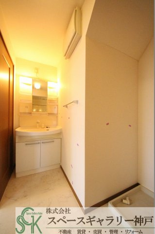 エリヤの洗面所|※お部屋により仕様が異なる場合があります※