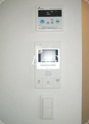 【セキュリティ】 | サークルハウス竹ノ塚弐番館 | モニター付きインターホンです。
