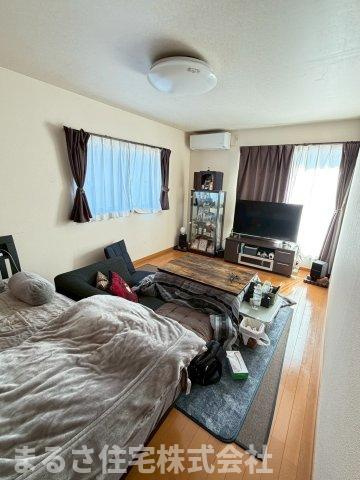 吉村町北中甲　中古戸建の洋室