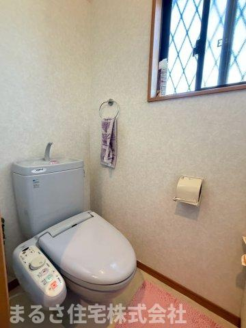 吉村町北中甲　中古戸建のトイレ