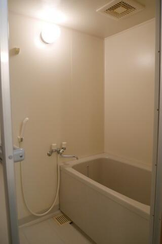 あざみのスクエアⅡの浴室| 