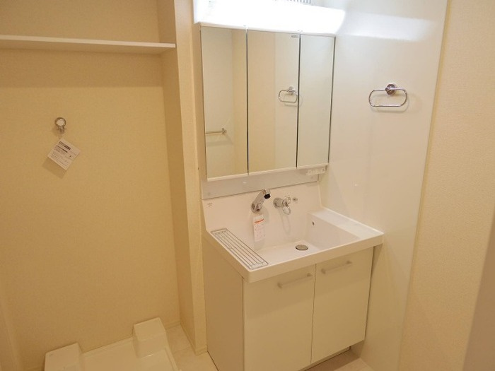 エスキーナの独立洗面台|洗髪洗面化粧台