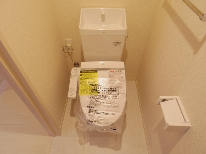 エスキーナのトイレ|もちろん温水洗浄暖房便座です