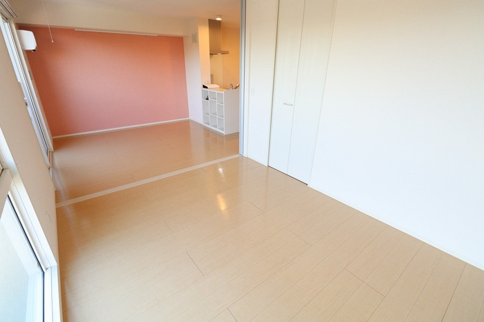 モンブランの洋室|室内全景