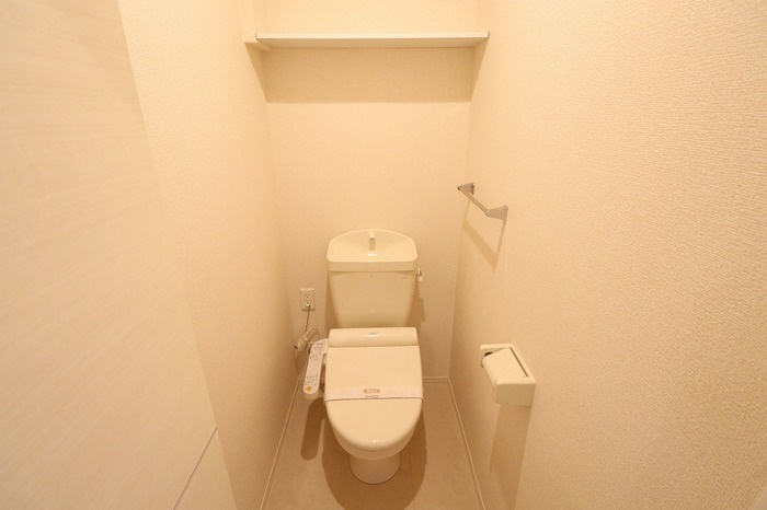 モンブランのトイレ|温水洗浄暖房便座