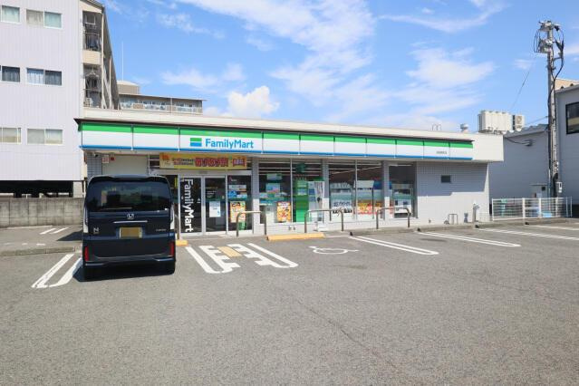 フォブール高須の周辺|ファミリーマート高須…まで434m 
