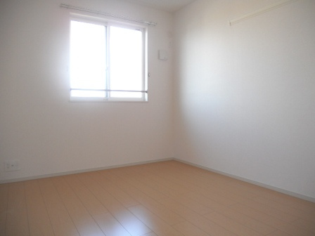 サンムーン　ゴールドスター　３の寝室|居室・リビング