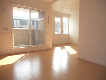 サンムーン　ゴールドスター　３の居間・リビング|居室・リビング