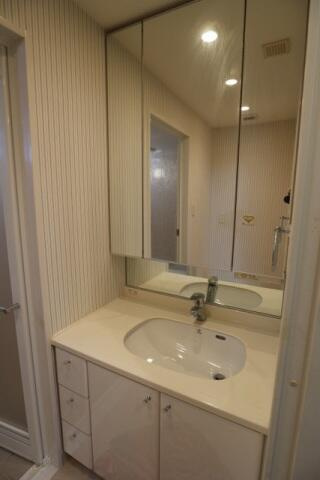 アルファステイツ高須新町の洗面所| 