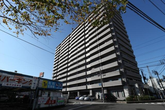 フローレンス鷹匠の外観| 