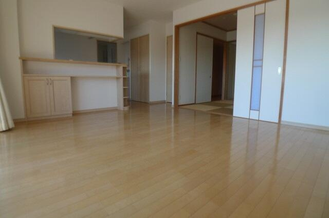 フローレンス鷹匠の居間・リビング| 