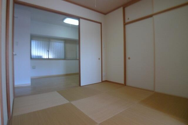 フローレンス鷹匠の居間・リビング| 