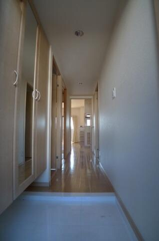 フローレンス鷹匠のロビー| 