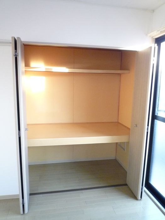 ル・ヴェール　壱･弐番館 1-の収納