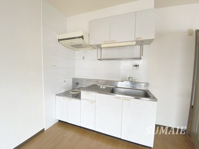 ラ・ルミエールのキッチン|収納力のあるキッチン☆