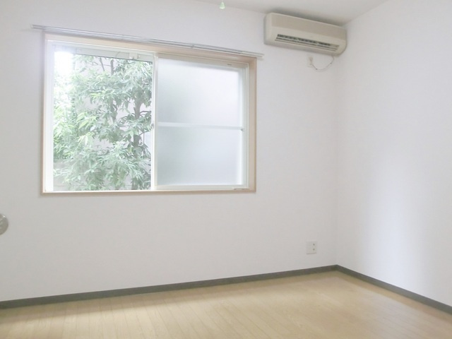 リリックコート翔の居間・リビング|綺麗な室内です☆