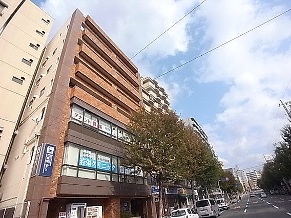 メトロハイツ花隈の外観