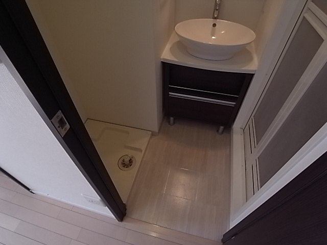 ウォームスヴィル神戸元町ＪＰの洗面所