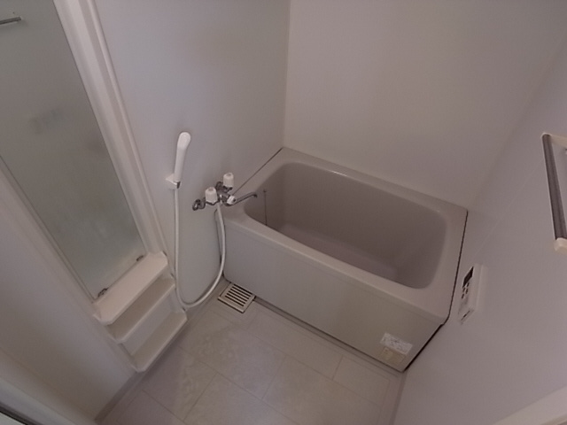 ウォームスヴィル神戸元町ＪＰの浴室