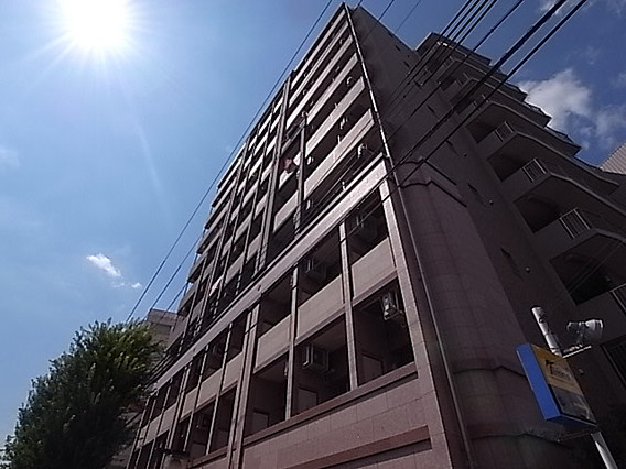 エステムコート三宮駅前ラドゥーの外観