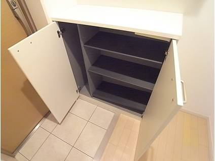 ＥＲコート王子公園の玄関