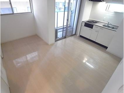 ＥＲコート王子公園の居間・リビング