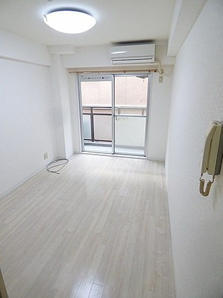 スカイパレス王子の居間・リビング