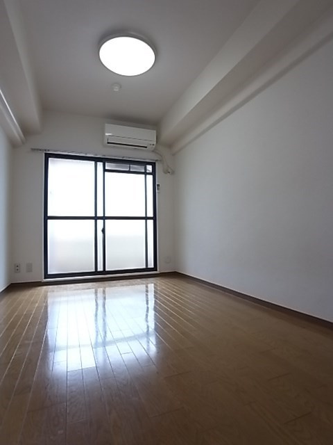 ラ・セーヌ六甲の居間・リビング